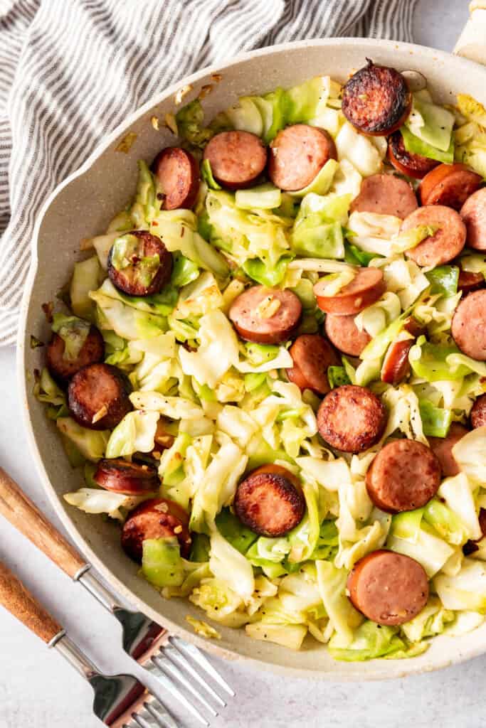 Easy Cabbage and Sausage Skillet Meal - easydinnerrecipes.com