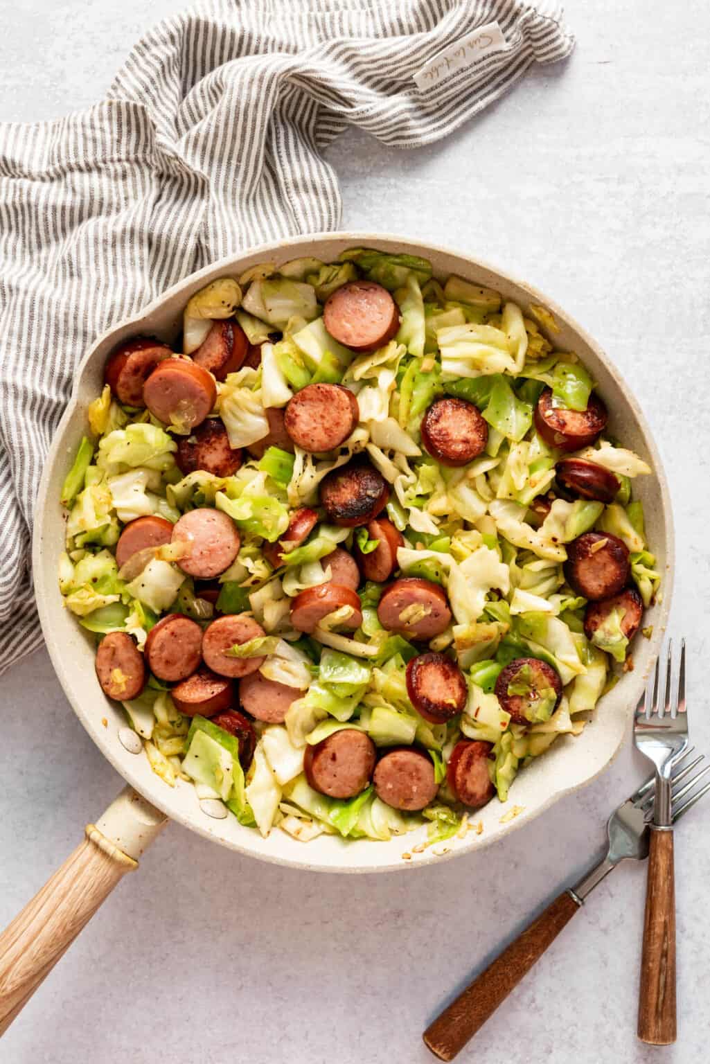 Easy Cabbage and Sausage Skillet Meal - easydinnerrecipes.com