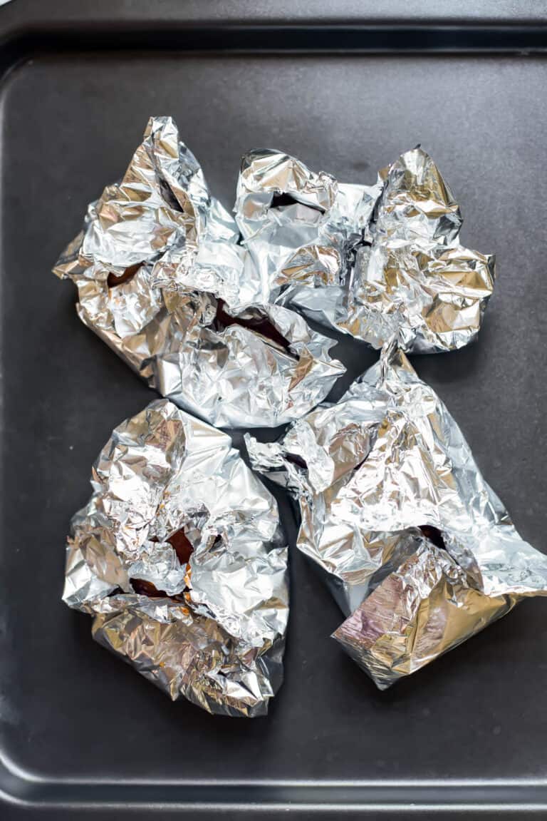 Pineapple BBQ Chicken Foil Packets - Easydinnerrecipes.com