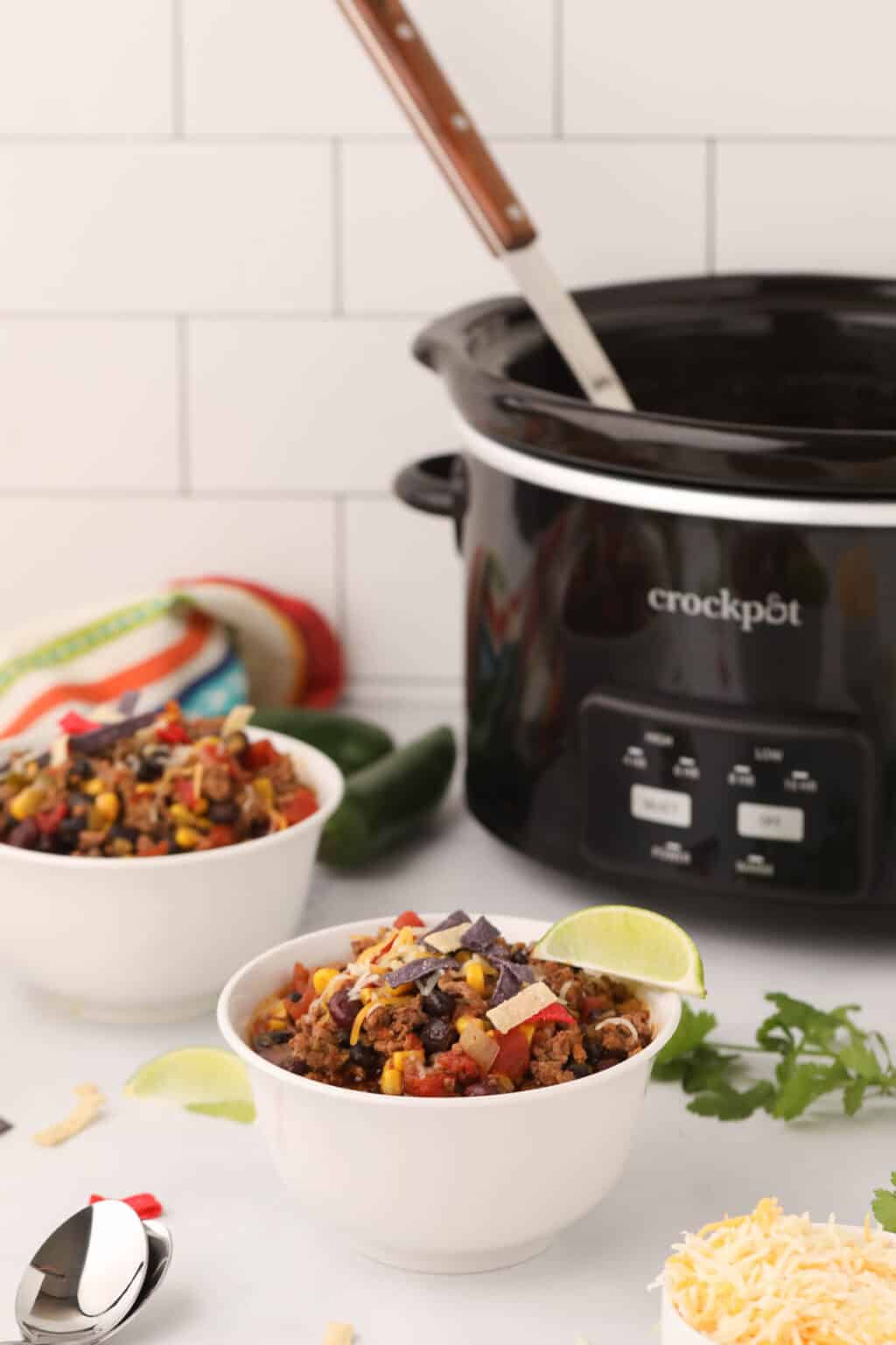 Easy Crock Pot Taco Soup easydinnerrecipes com