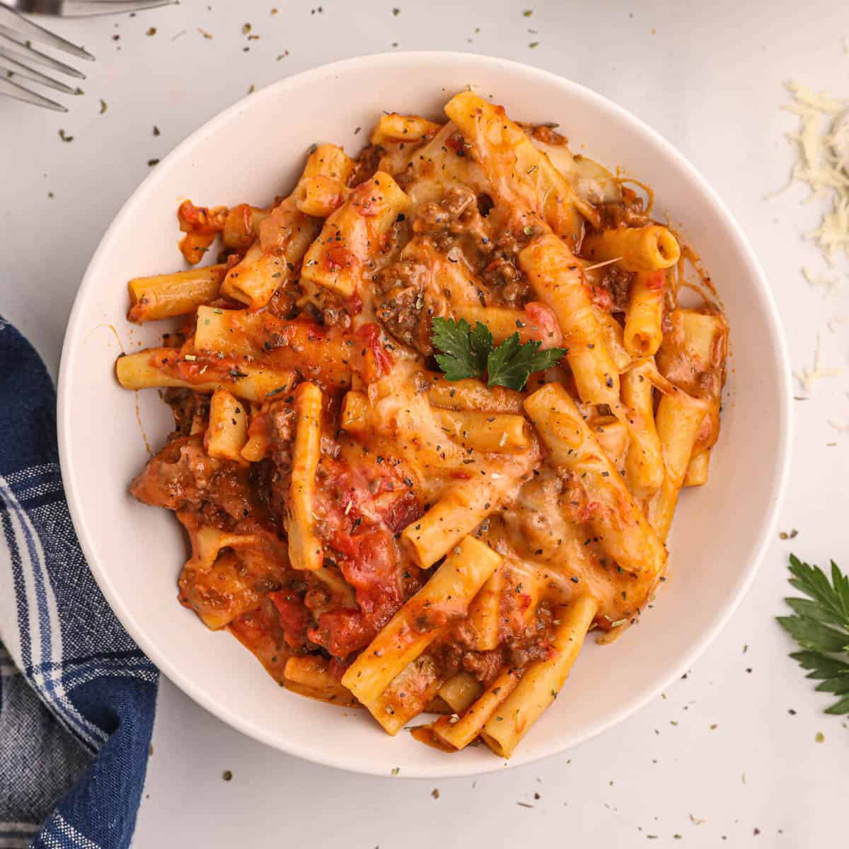 Easy Crock Pot Baked Ziti - easydinnerrecipes.com